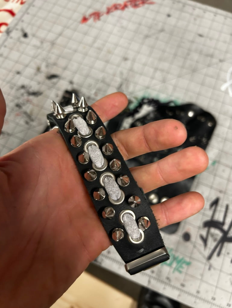 KRATER STUDDED BRACELET