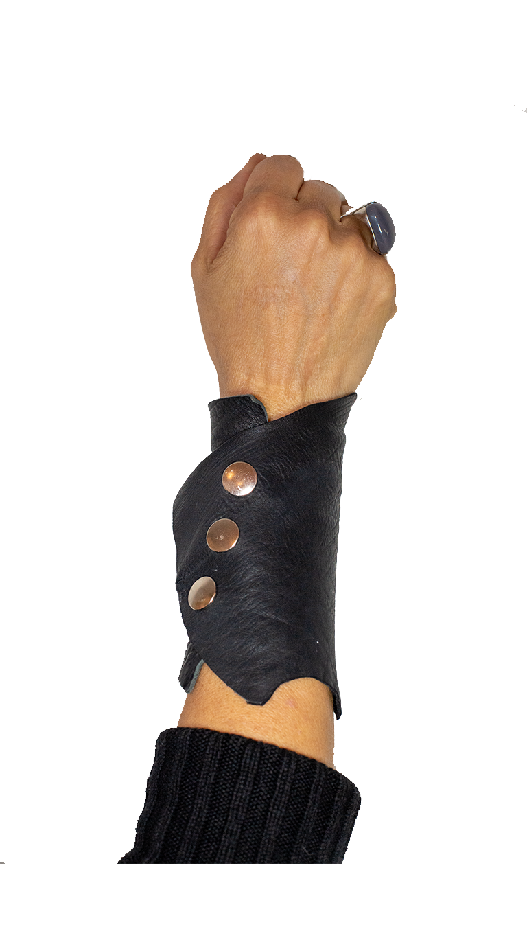 LEATHER KUFF
