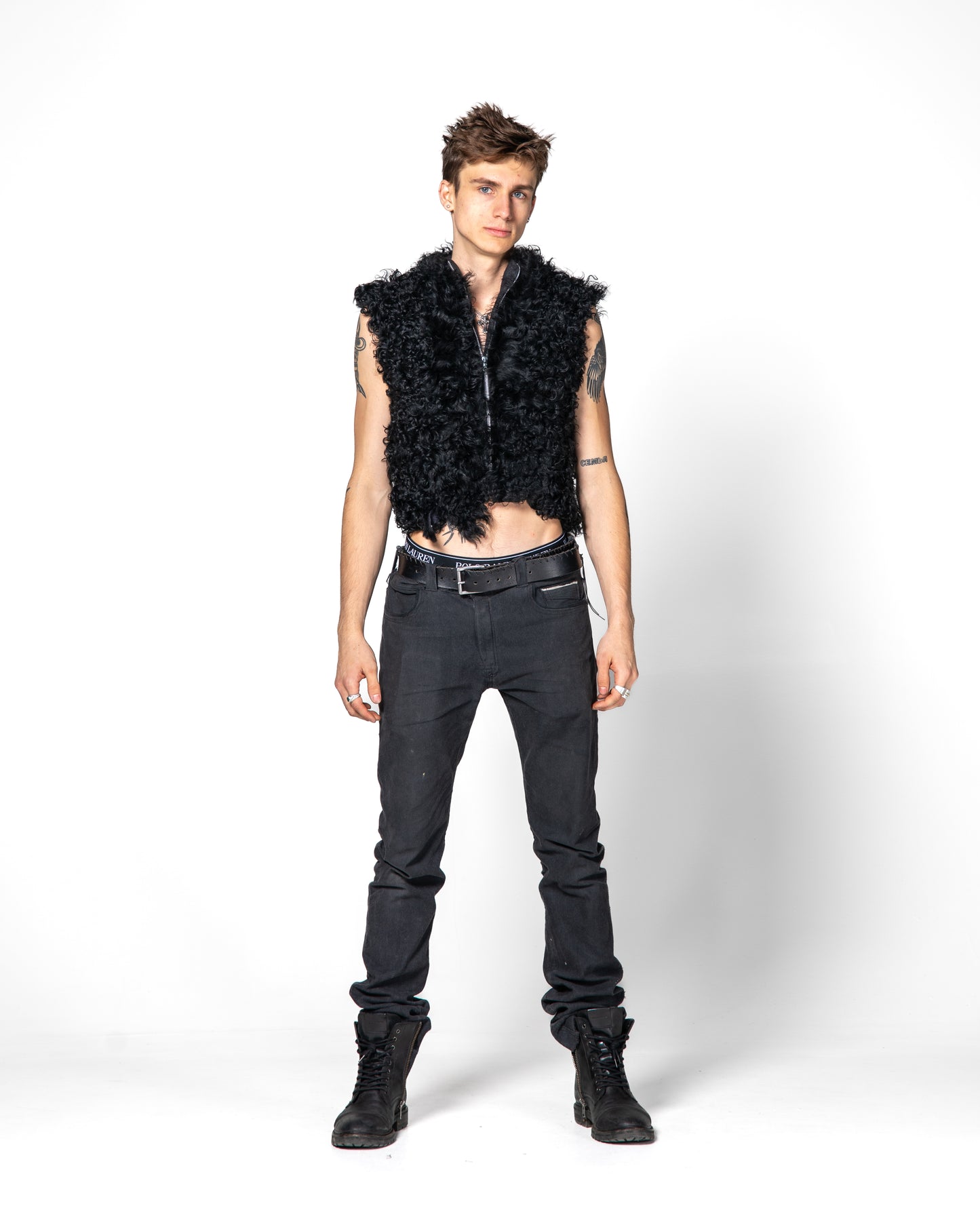 SHEEPSKIN CROPPED VEST