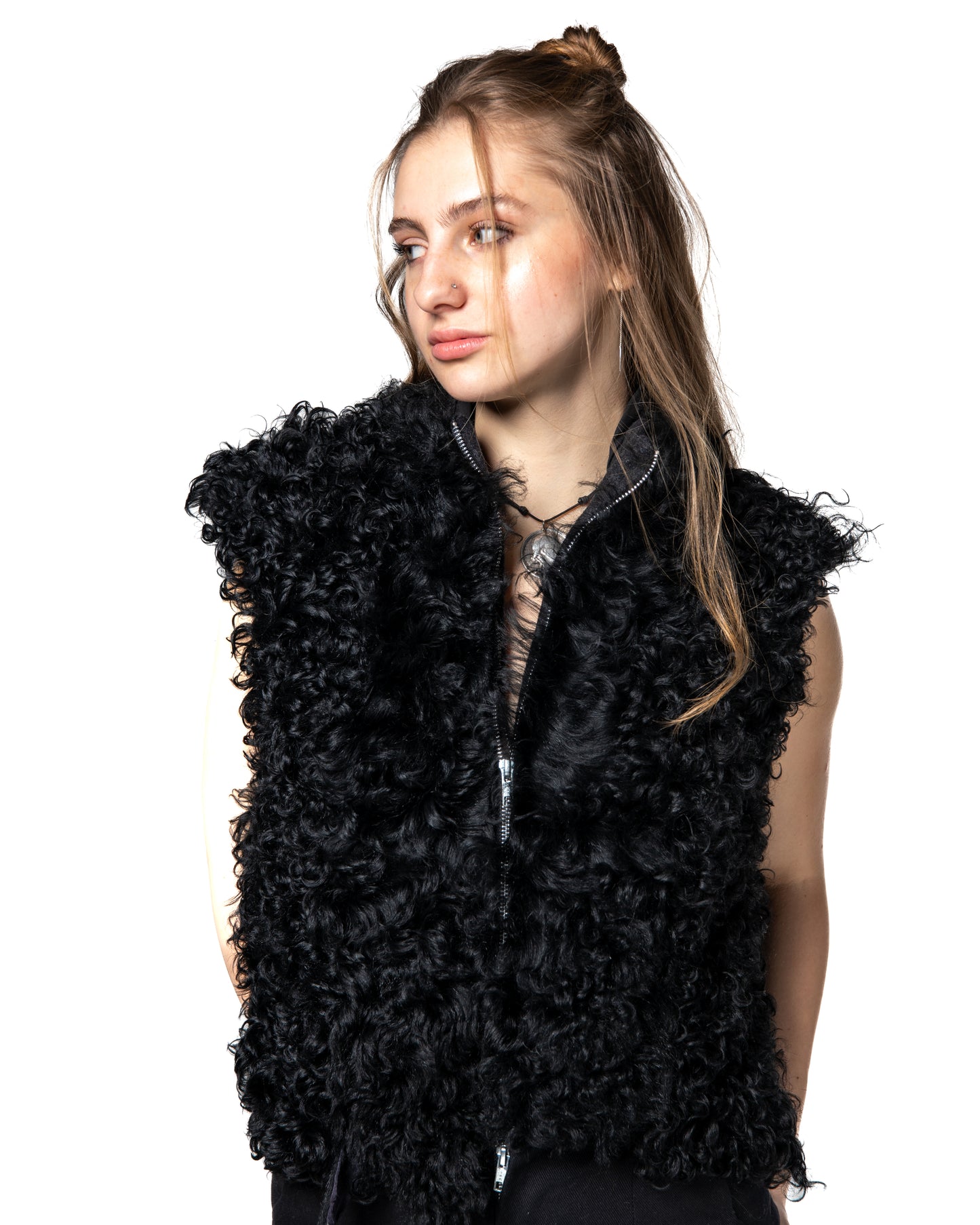 SHEEPSKIN CROPPED VEST