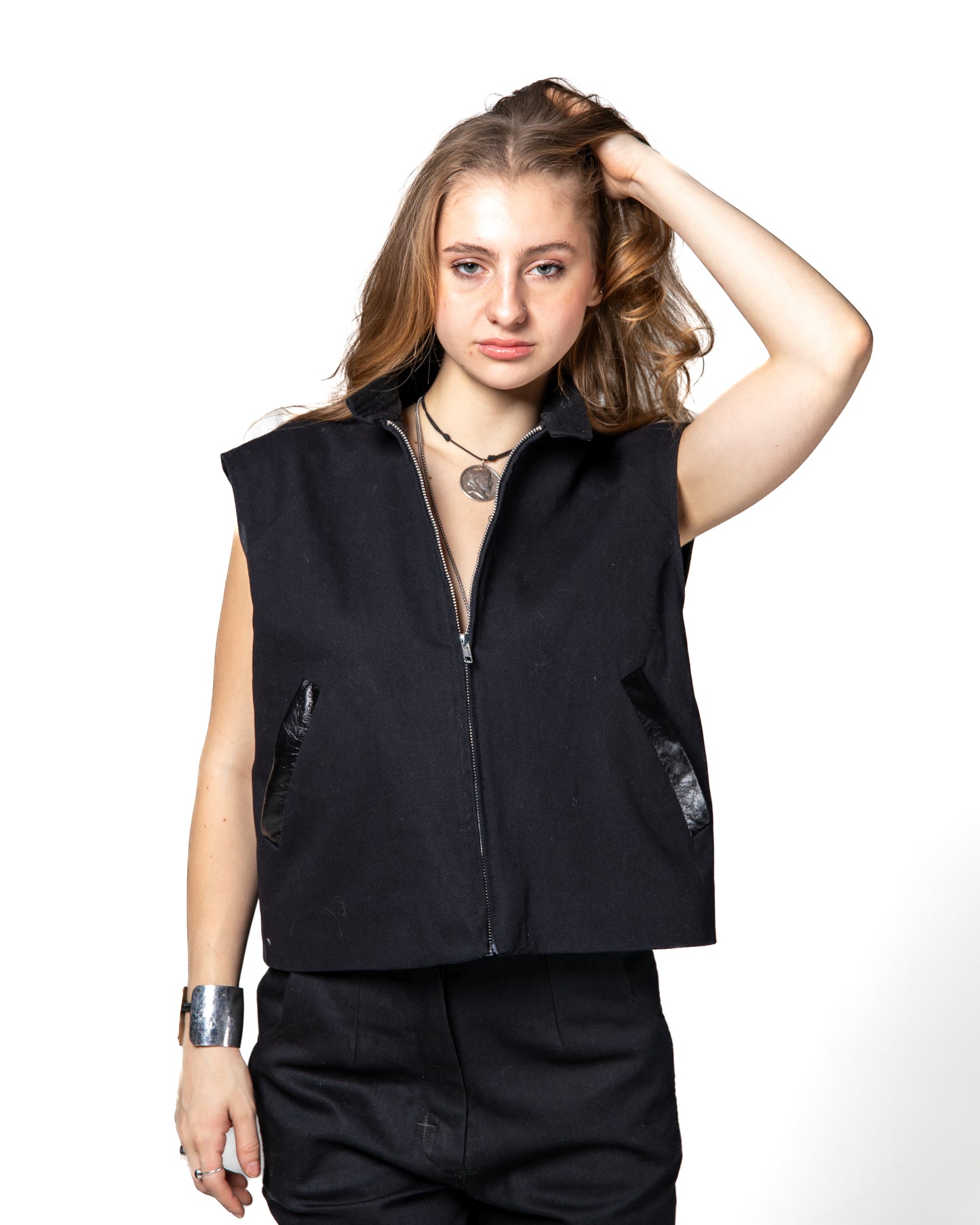 CROPPED MOTO VEST